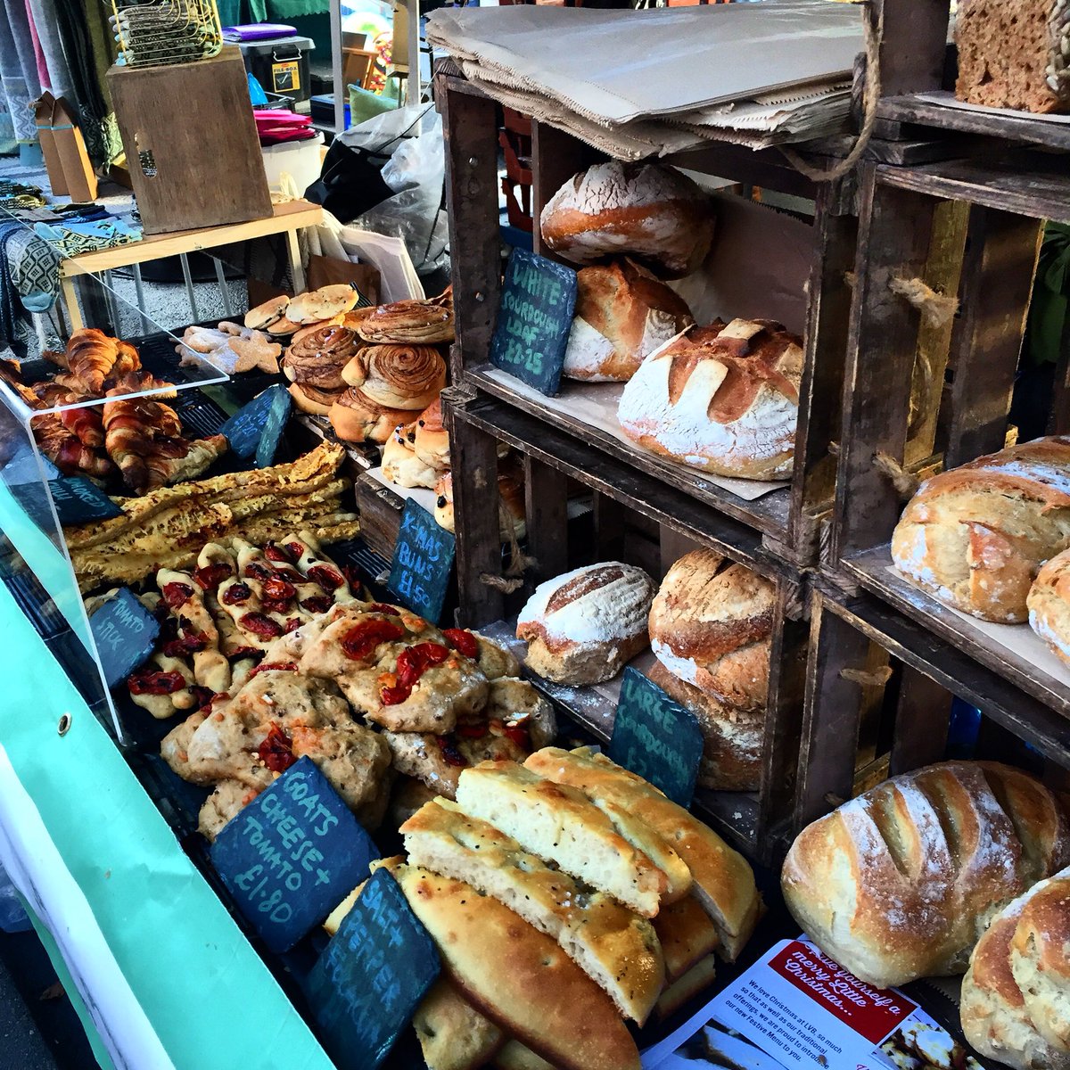 We’re at our last market of the year 🤜💕☝️ Come find us at @UplandsMarket until 1pm #artisanbakery #gower #swansea #markets #keepitlocal
