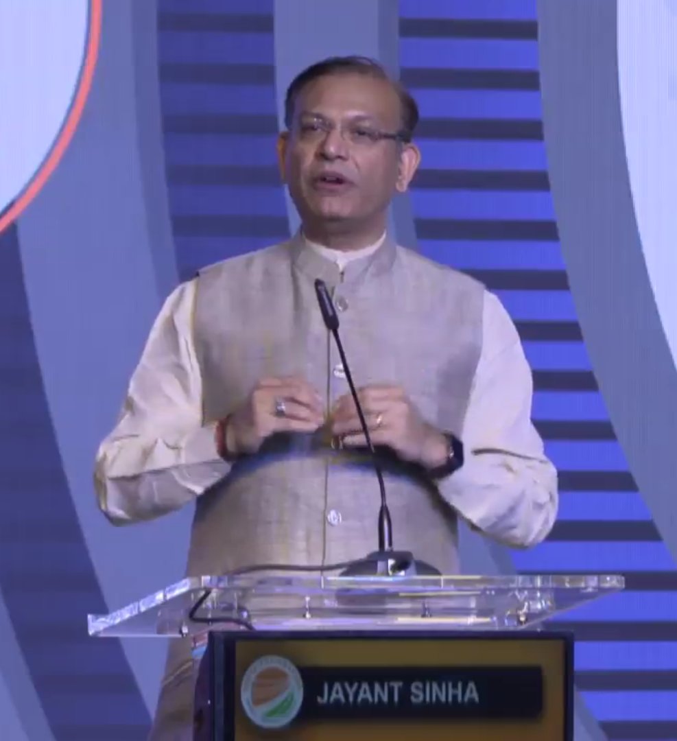 indfoundation's tweet photo. "If we want to seize the leadership in the 21st century, we need to become the entrepreneurial engine of the world.": Shri @jayantsinha, Minister of State for Civil Aviation, Govt of India and Director, India Foundation, is speaking at the India Ideas Conclave in Goa. #IIC2017 https://t.co/DKoXvQ3Ym3