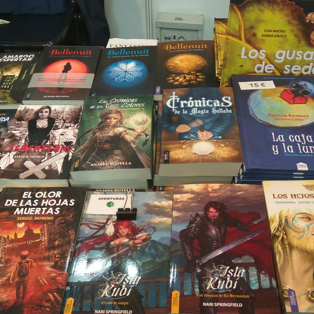 nowevolution's tweet photo. ¡Feliz sábado! Desde el @saloncomiczgz en @nowevolution grandes obras, autores, historias apasionantes en uno de los salones donde el cómic y la novela venden siempre muy bien. #bookfair #comic #escritores #comic #artnowe #libros #zaragoza https://t.co/O21AeztJnQ