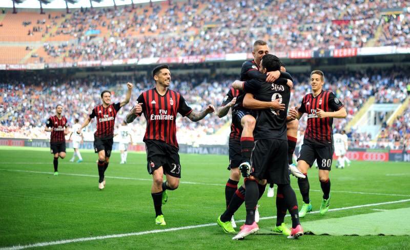 Keigo0127's tweet photo. Buon compleanno @acmilan 
最愛のクラブに永久の栄華と繁栄を！！ https://t.co/qN8v26Q5FK