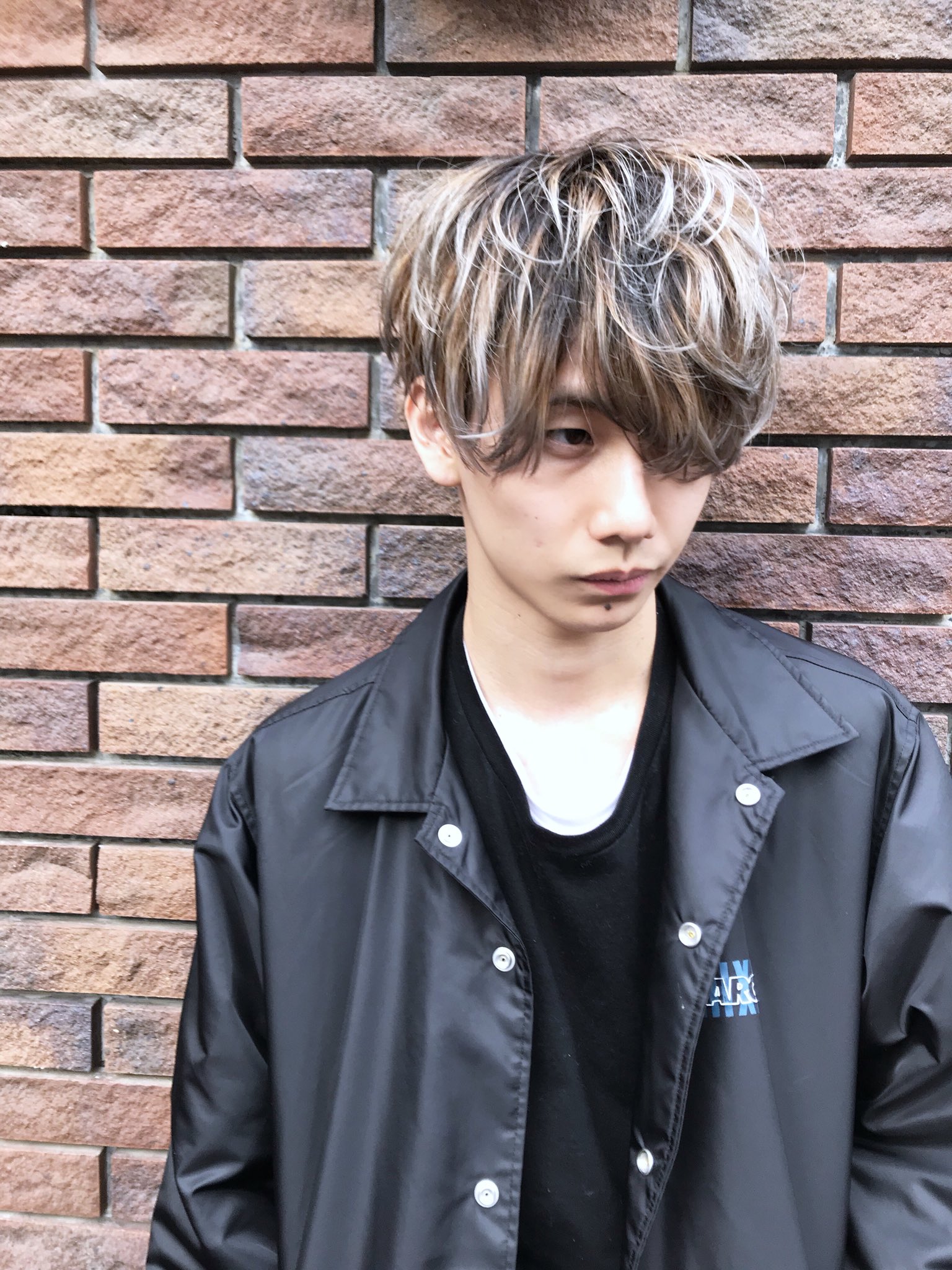 松金 祐大 Sandys 代表 メンズグラデーションカラー 毛先だけブリーチのホワイトアッシュ T Co Sdjbzxfxsv Twitter