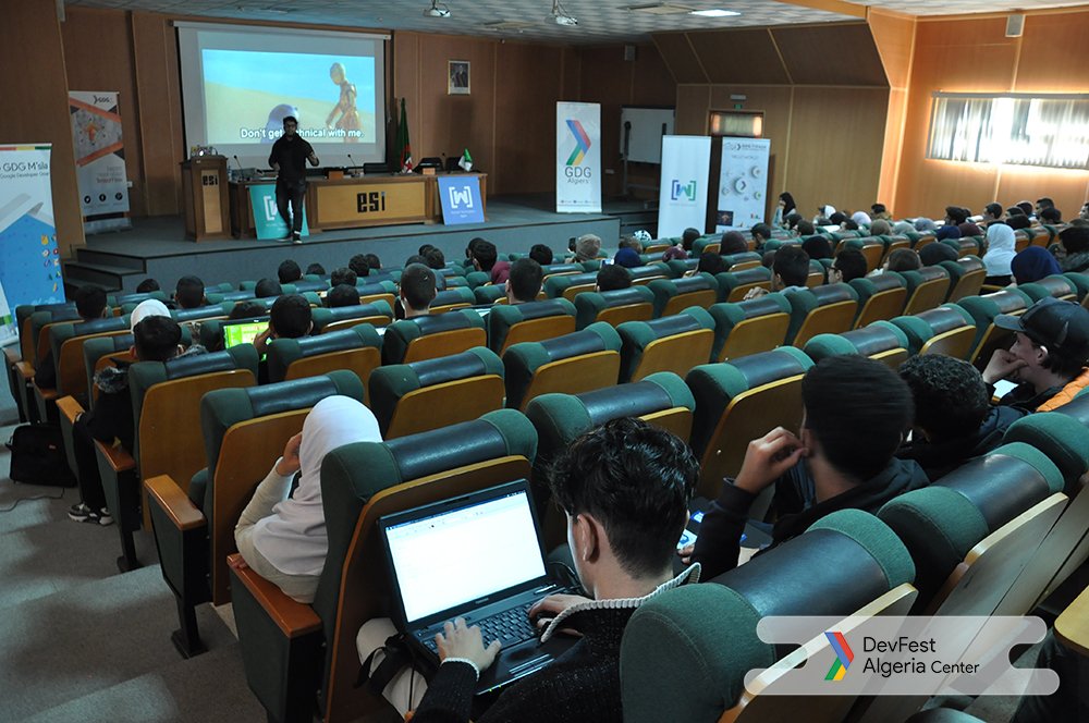 GDG_Algiers's tweet photo. The second part of the conferences has begun with Houssem yahiaoui explaining Progressive Web applications

#DevFestAlgeriaCenter #GDGAlgiers #GDGLesRosiers #GDGTipaza #GDGChlef #GDGGhardaia #GDGMsila  #GDGElTarf #GDGTlemcen #WTM #GDGs #Algeria #2K17 #PWA https://t.co/MrzAsiKlBF