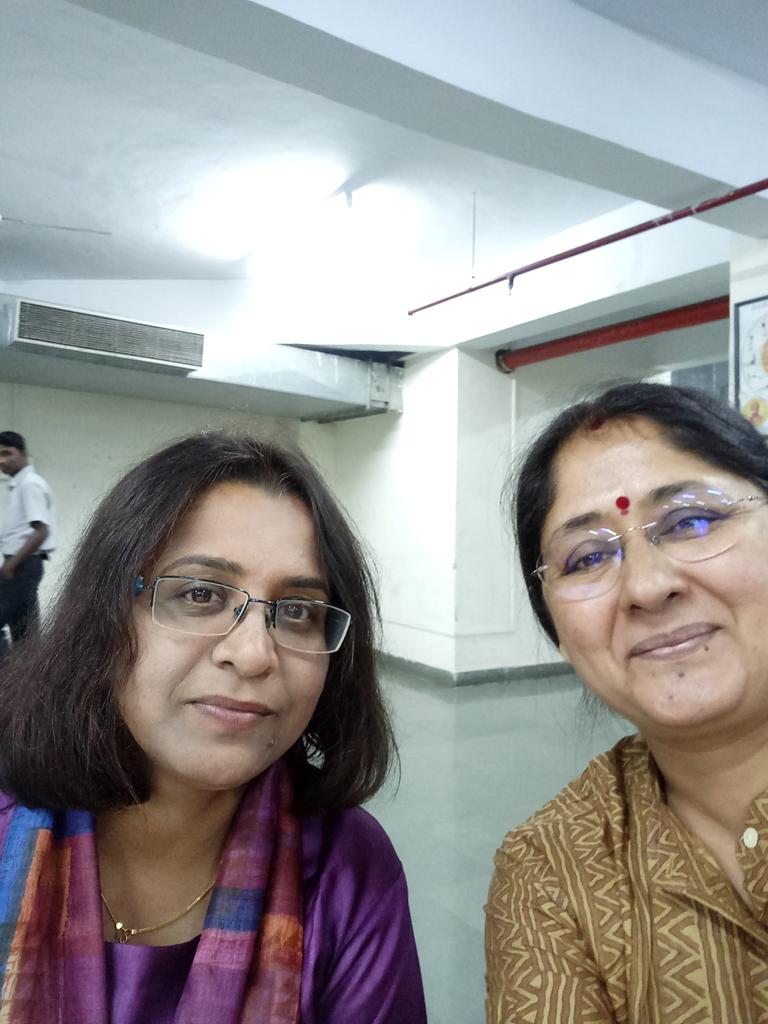 TiwariProf's tweet photo. Prof. Nirmala Menon, #IIT @IITIndore is working to decolonise the internet. I'm mighty impressed. Such a genius. #ICLLC #Pune @hashPune @Pune24x7 @pune_pulse #yashada #aundh https://t.co/rMjv1Li4D5