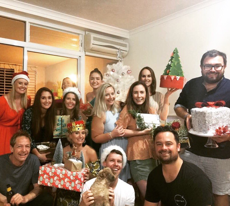 AshLPat's tweet photo. Christmas wrapoff 2017 #wrapnotrap https://t.co/2H67OUPKUw