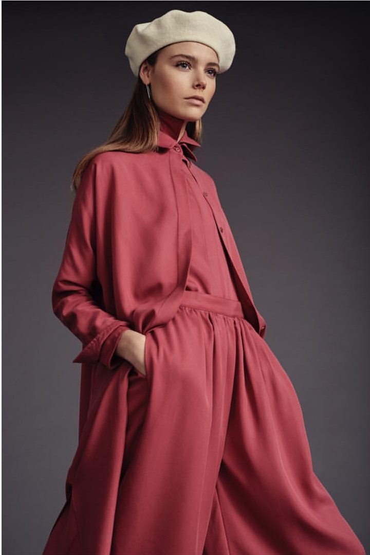 Campaign AW17.18 @ssicandpaul <a href="/aneandjose/">Ane + Jose</a> @mariamartinez04 @debora_traite @carlottaperezz #autumn #winter #fashion #barcelona #thenordicsoulofthemediterranean #tencel #specialgarments #moda #shopping