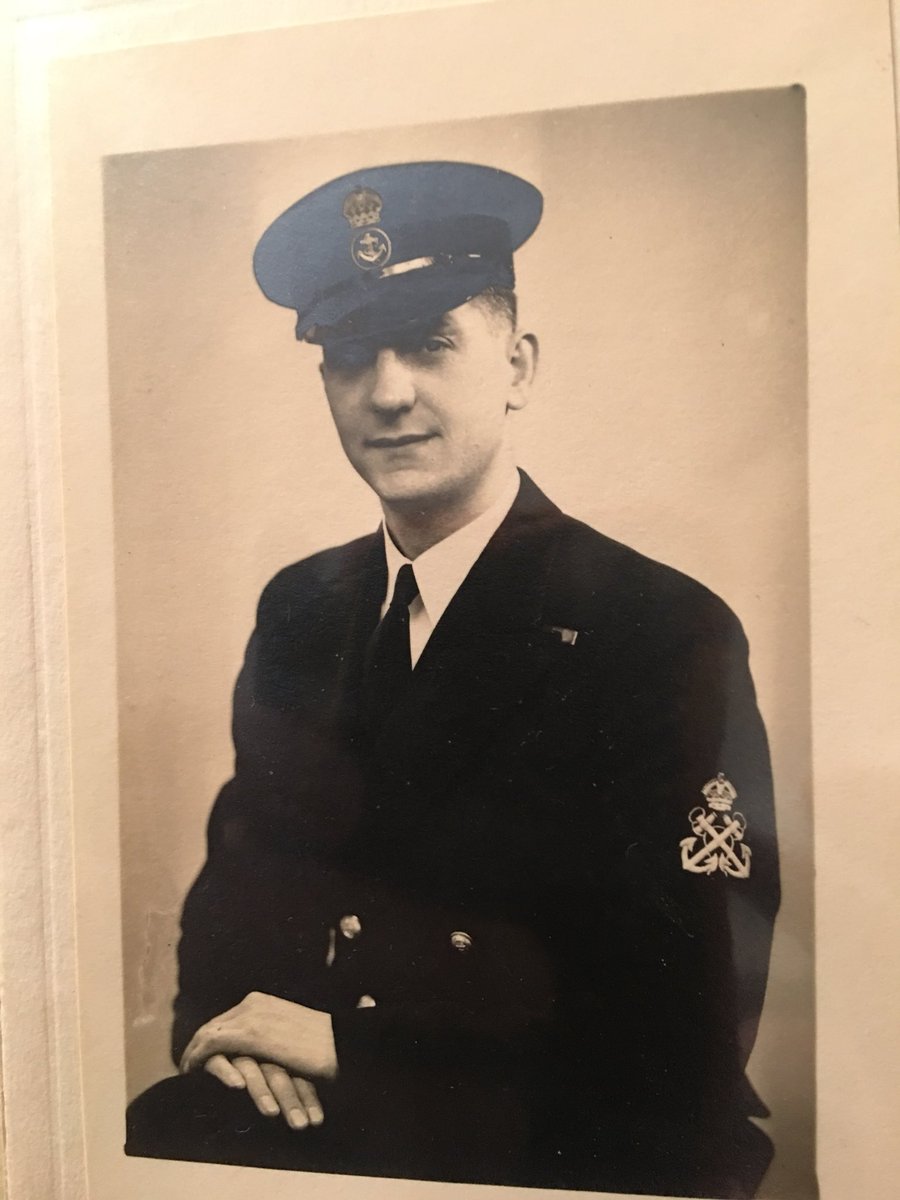 B1gSh0w69 tweet media