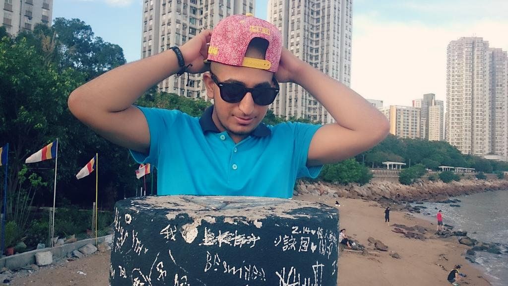 FriendsUnbroken's tweet image. 