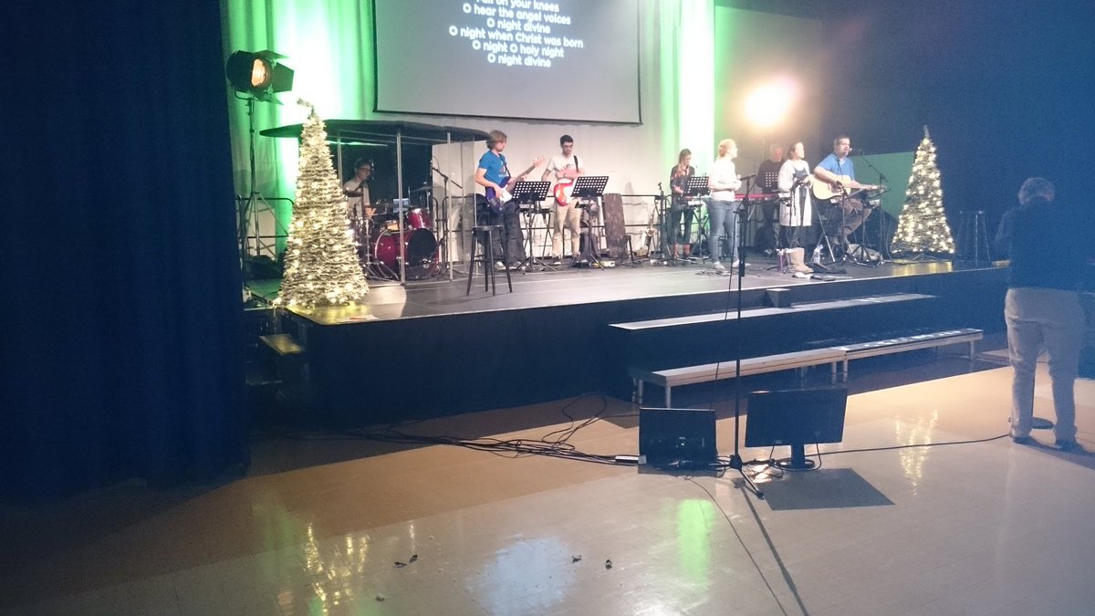 bartlettneil's tweet photo. Getting ready for Carols at King's tonight at Hazlemere https://t.co/2QwSee9j9I