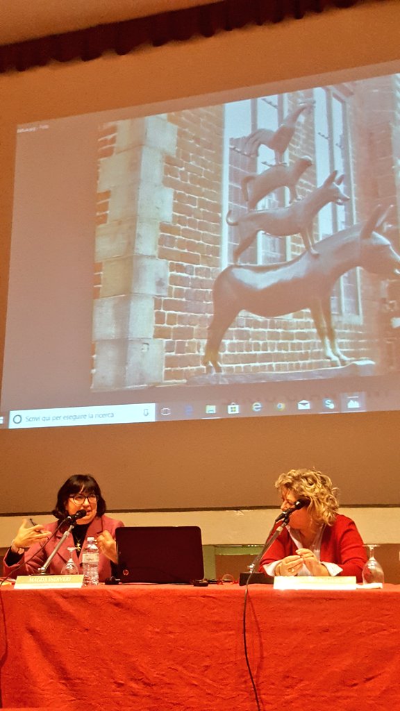 GramsciER's tweet photo. Gramsci #lettoreincatene sperimenta la libertà della #traduzione nei #musicantidibrema. Oggi siamo al terzo seminario internazionale @CISESG su Gramsci e la #favola  @MiurSocial @MiBACT https://t.co/mj4KfDZnFK
