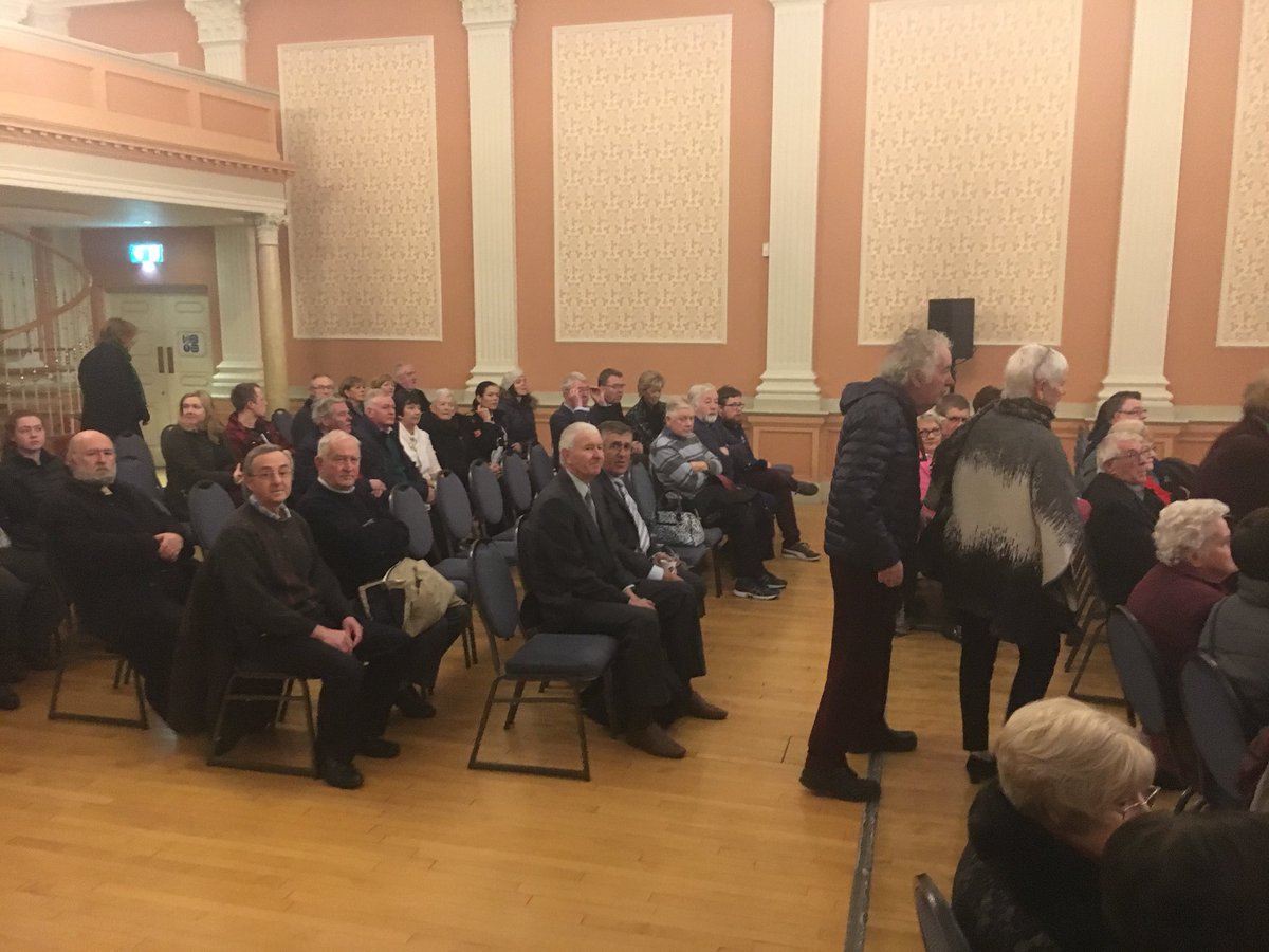 FriendnFoe1916's tweet photo. Big attendance family & citizens #Waterford for #Mayoral Reception #SSFormby #SSConingbeg #CityHall @WaterfordCounci attended by #British #Ambasdor Mr Robin Barnett @BritEmbDublin https://t.co/SLbRGR49gJ