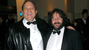 feli_erik's tweet photo. Peter Jackson Claims Harvey Weinstein Led A Smear Campaign Against Ashley Judd &amp; Mira Sorvino https://t.co/YMBUqORZrz https://t.co/9OwkpLmpDA
