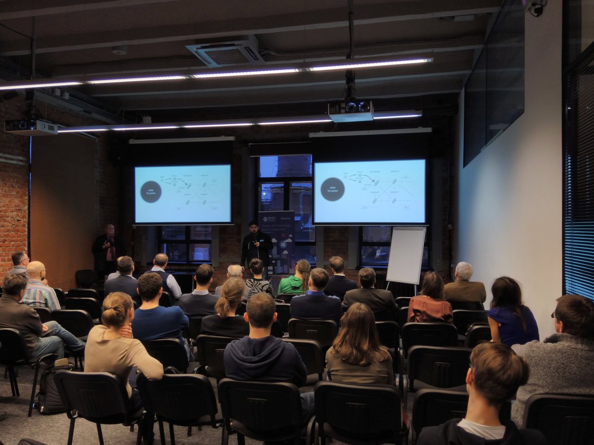 AzureGeek's tweet photo. Игорь рассказывает о тайнах майнинга биткоинов в #Azure  на #mvpopenfest #moscow #MVPBuzz https://t.co/O27wcUT3DU