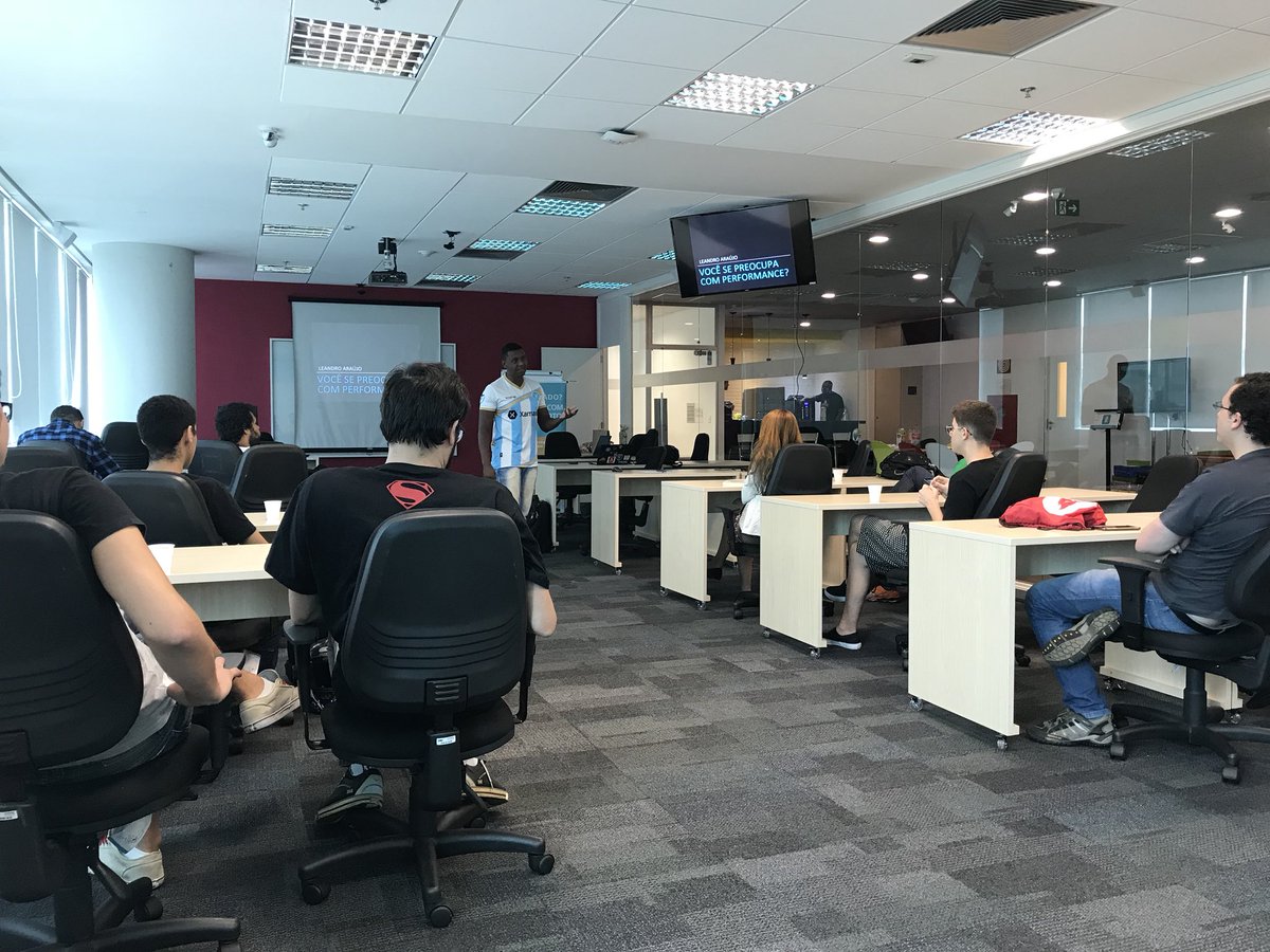 suladantas's tweet image. Leandro Araujo falando no sobre: Você se Preocupa com a Performance?
#randomhacks