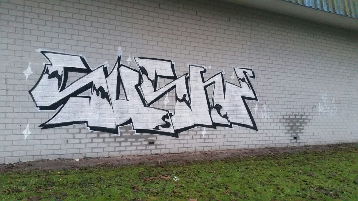 POL_Ameland's tweet image. Wij zijn op zoek naar de kunstenaar van dit project. Bent u of kent u deze persoon, neem dan contact met ons op via 0900 8844