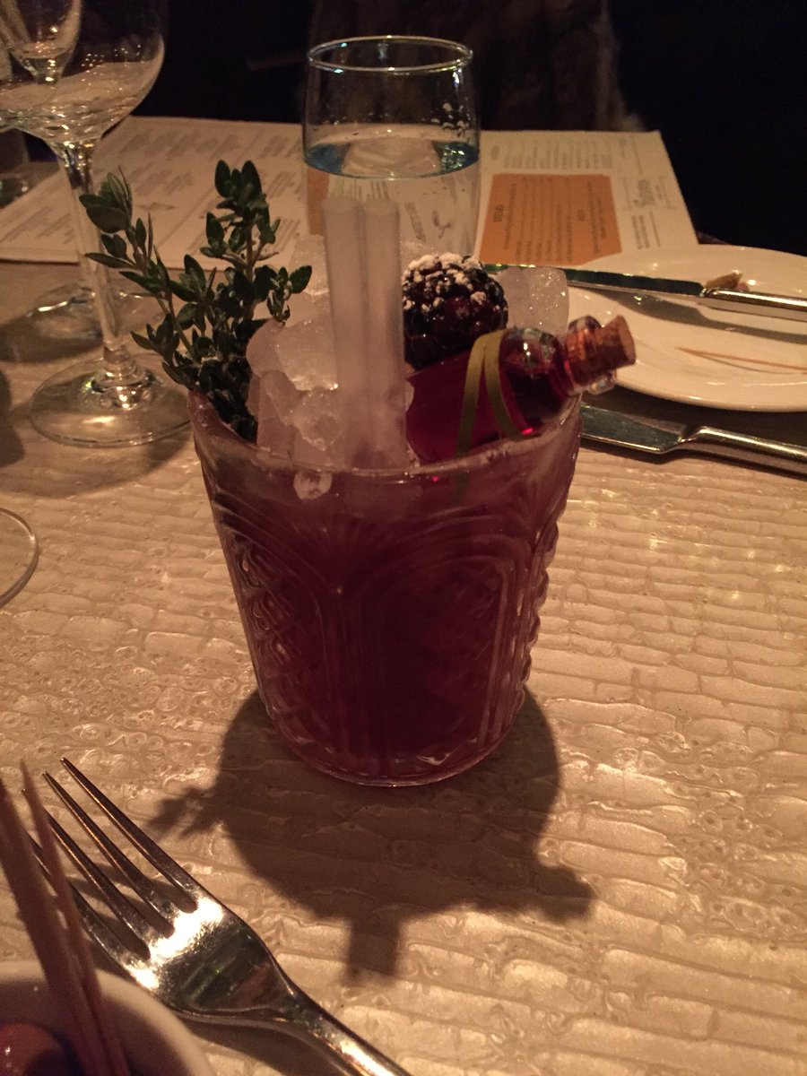 allmusicalkind's tweet photo. Thank you @TuttonsLondon for having a great diner, time &amp; service  #tuttons #greatrestaurant #bestcocktail see you back happy 2018 🎼 https://t.co/4gBECYQFZM