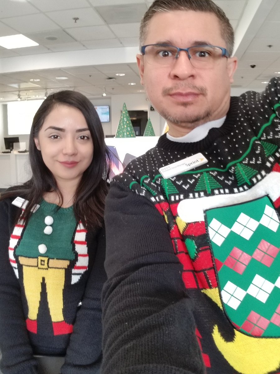 jafuentes1577's tweet image. Pano team ready to make it happen #MerryChristmas #uglysweater @blee01 @kkwestisbest @williamu77 @marceloclaure @Cynthia_Jovel can you say 5 lines $100....$A$ #279panorama