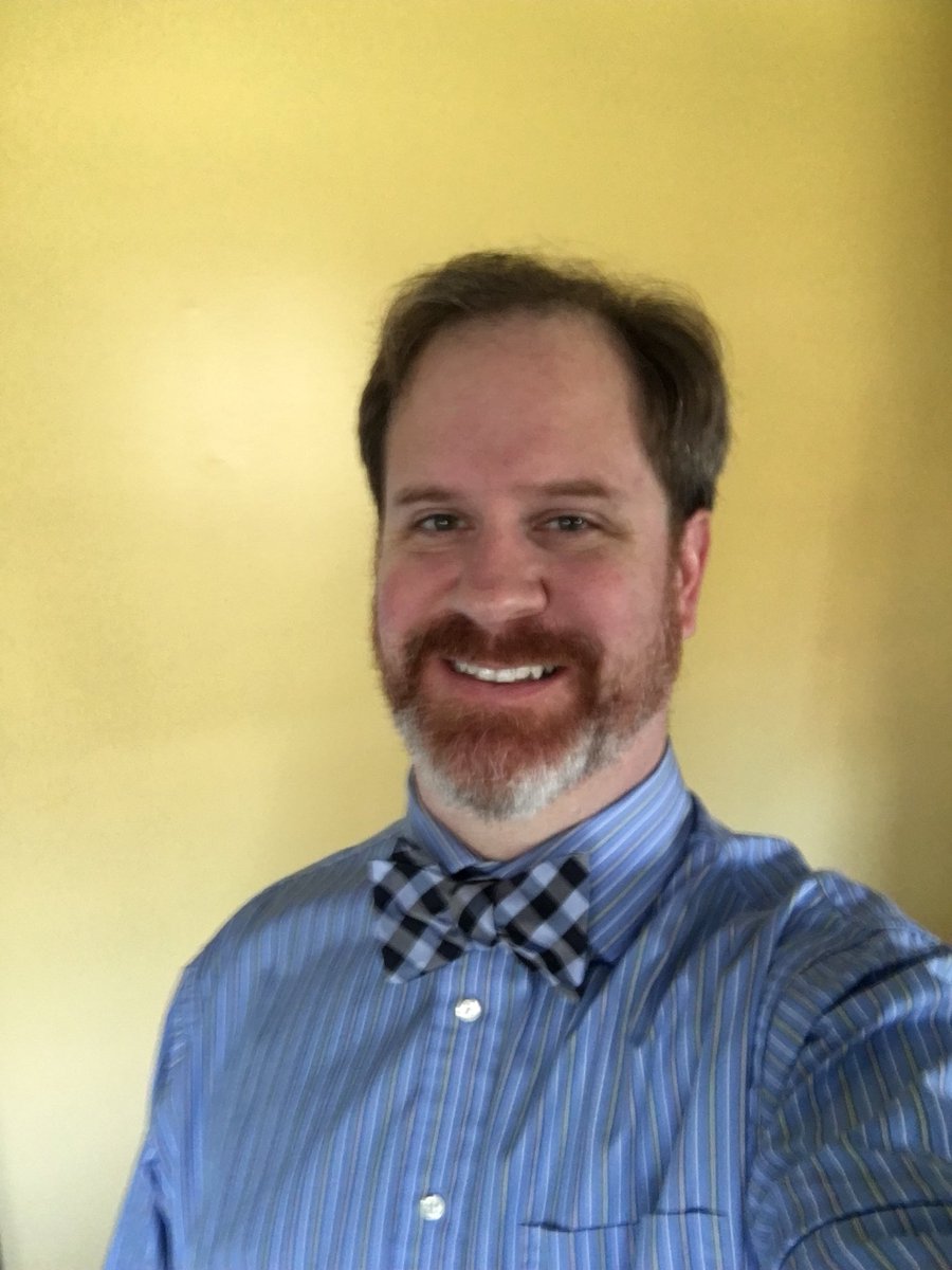 erik_menke's tweet photo. Getting ready for @ucmerced 1st ever winter commencement! https://t.co/dQN28LhQQM