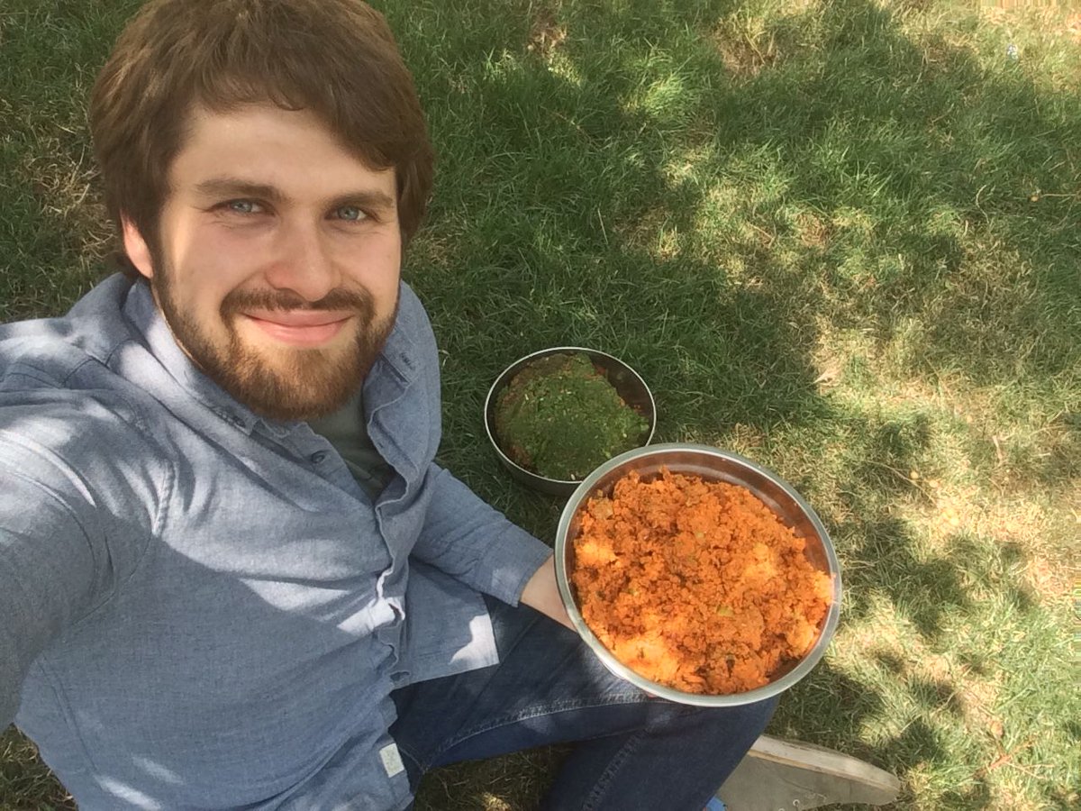 Revista_Sabado's tweet photo. #100líderesjóvenes: Mateo Rubio cocreador de Cáscara, empresa que reutiliza los remanentes de la industria de jugos prensados, y @BarbaritaLaraM creadora de @SieEmercom un sistema de información de emergencias>> https://t.co/yhxmT4ffyX https://t.co/A5bZfJdJuo
