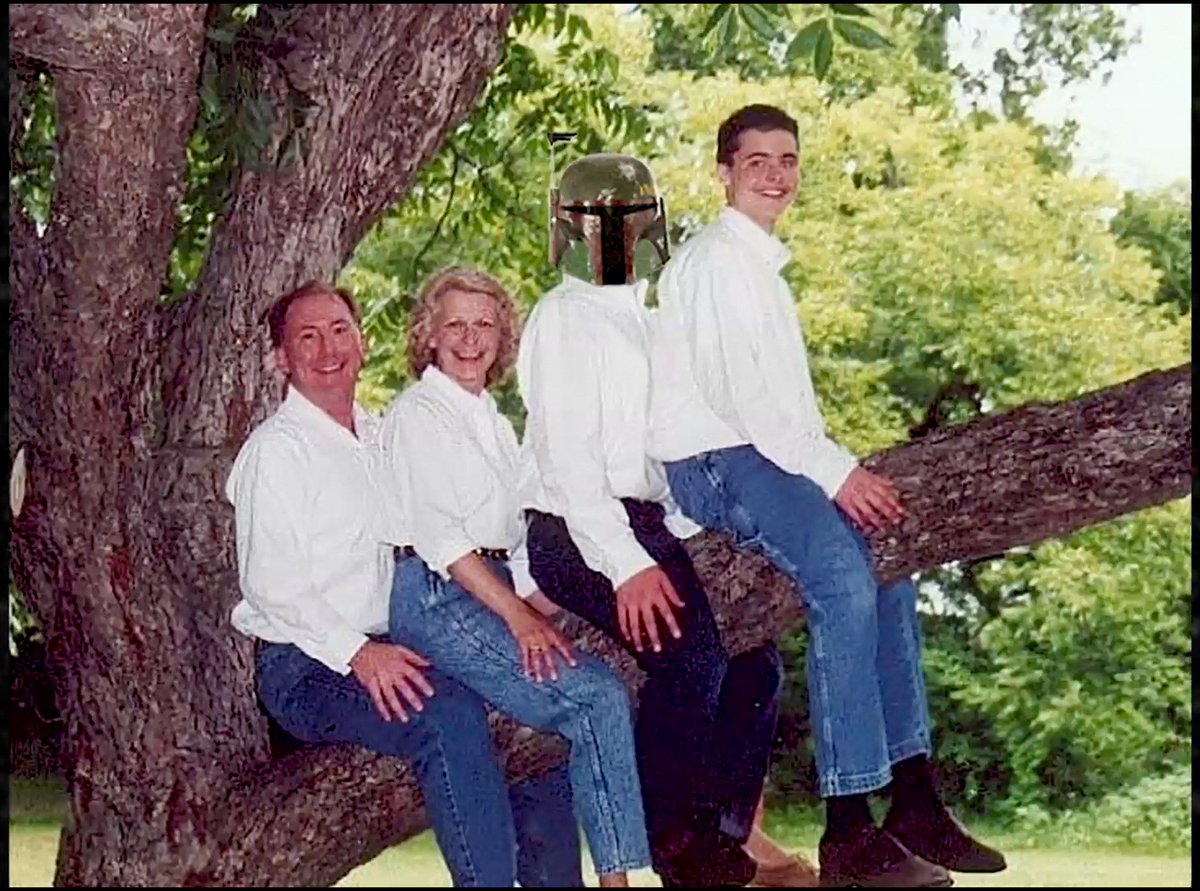 ShowfriendsLA's tweet photo. In solidarity of @nickkroll &amp; @StephenAtHome #puberme - here are our #starwars The Related Ones back in the day. Now playing on the front page of @funnyordie https://t.co/rlsGIZWCxf #PuertoRico https://t.co/IIbnHTnmNP