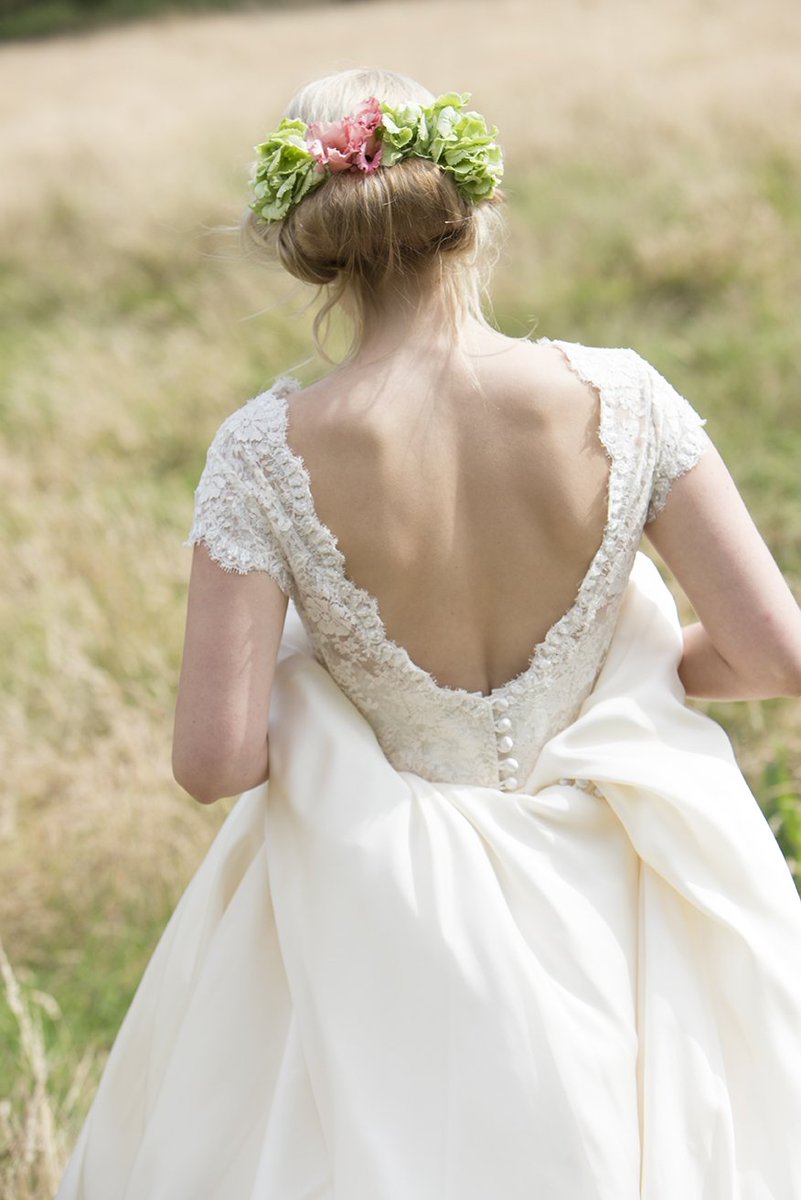 Lyn Ashworth England On Twitter Would You Wear Your Hair Up Or