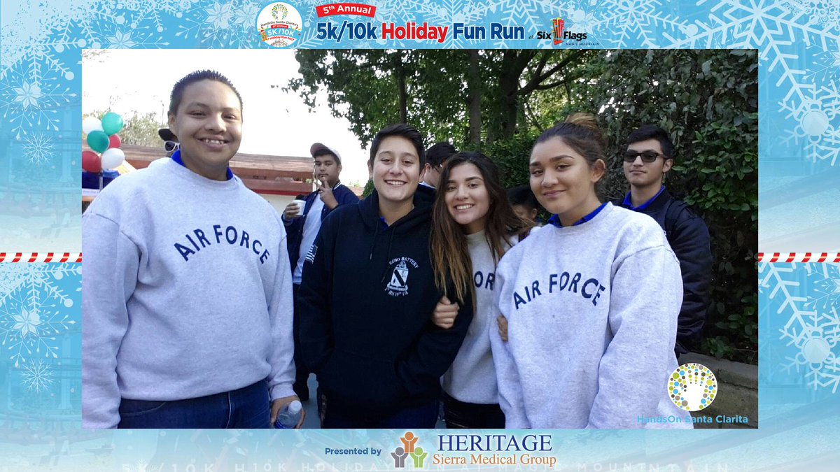 HandsOnSCV's tweet photo. HandsOn Santa Clarita’s 5th annual holiday fun run!
#SierraHerritageMedicalGrouo #HOSC5k10k https://t.co/8UMg2rO9fk