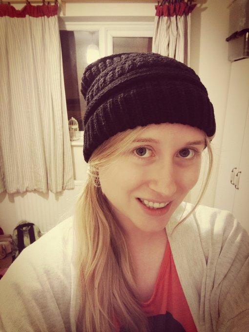 And an adorable beanie hat with removable pom pom! 😍 Thankyou for the wishlist pressie! https://t.co<a href="/tag/adultwork"class="tags"><span>#adultwork</span></a>
