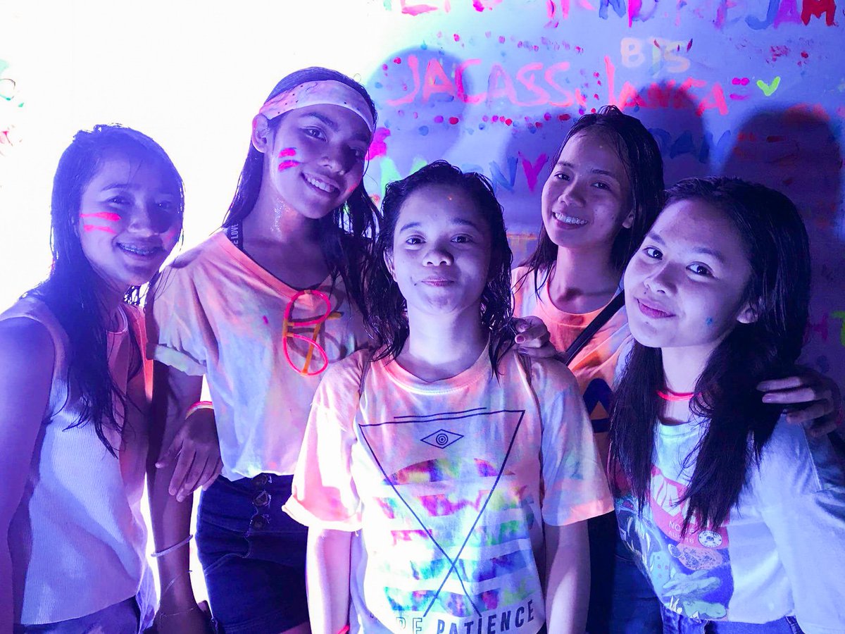 _hazeldelarosa's tweet image. WHAT A GREAT NIGHT 🤘 #Maskipaps2017 #Raveolution