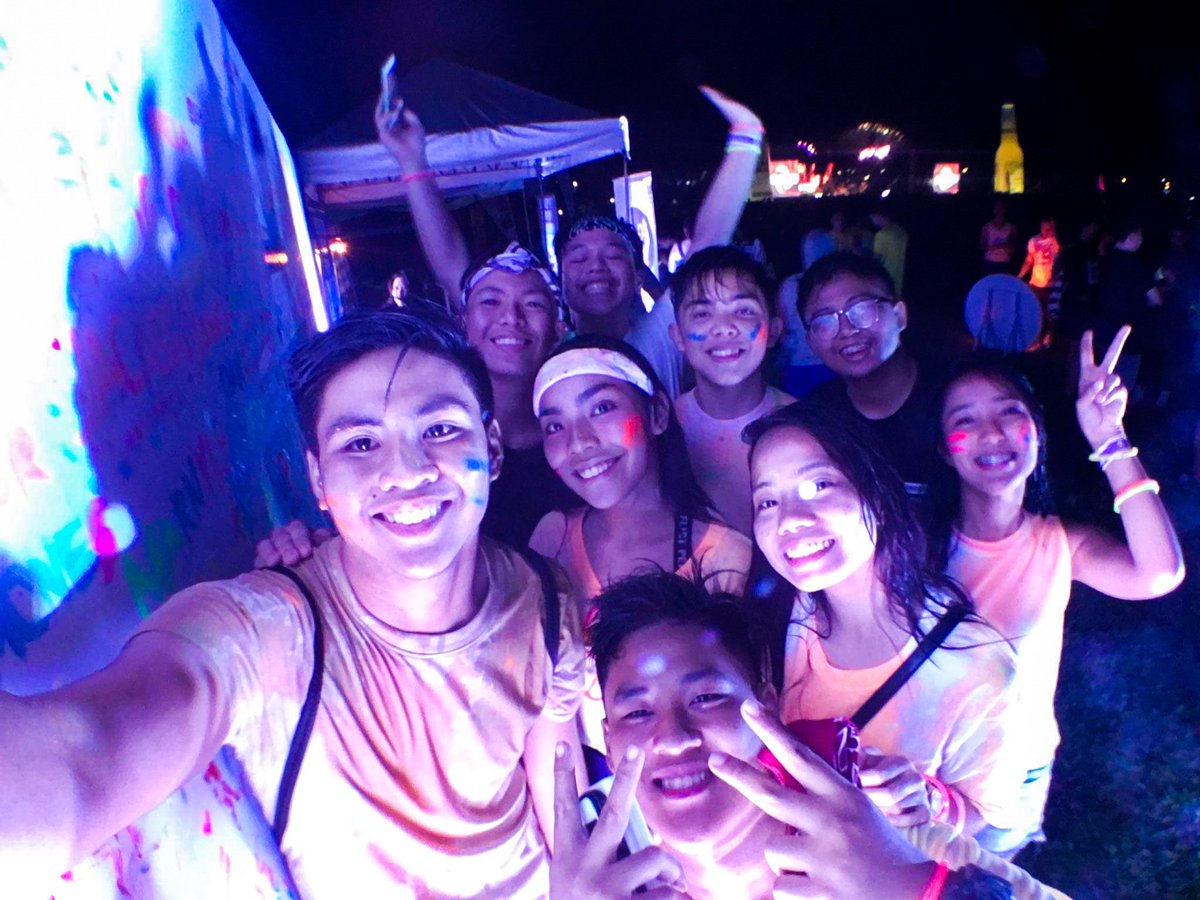 _hazeldelarosa's tweet image. WHAT A GREAT NIGHT 🤘 #Maskipaps2017 #Raveolution