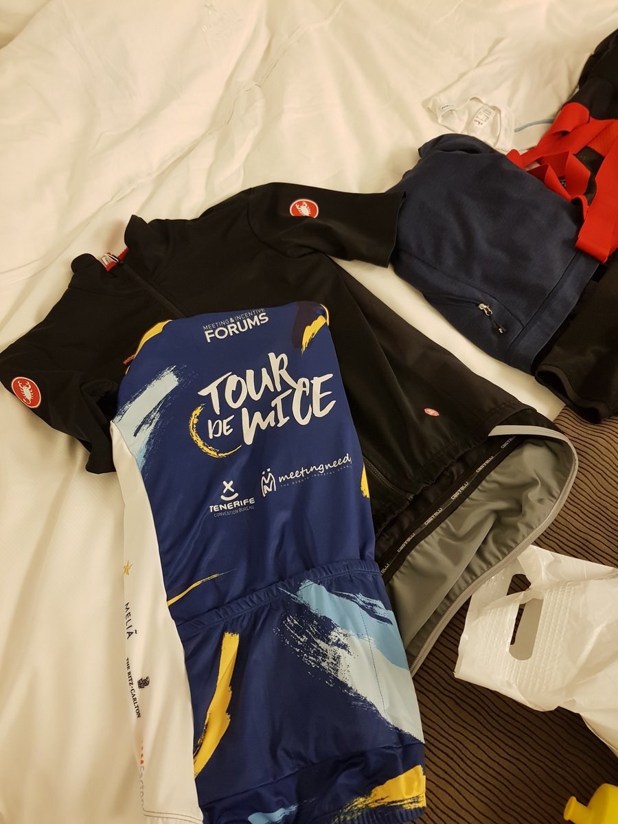 TheMediaHouseEU's tweet photo. @mi_forums #tourdemice 
after great meetings ready to conquer  the Tiede #Tenerife. M&amp;I: where business meets cycling 🚵‍♂️💲 https://t.co/k5ic66aYog