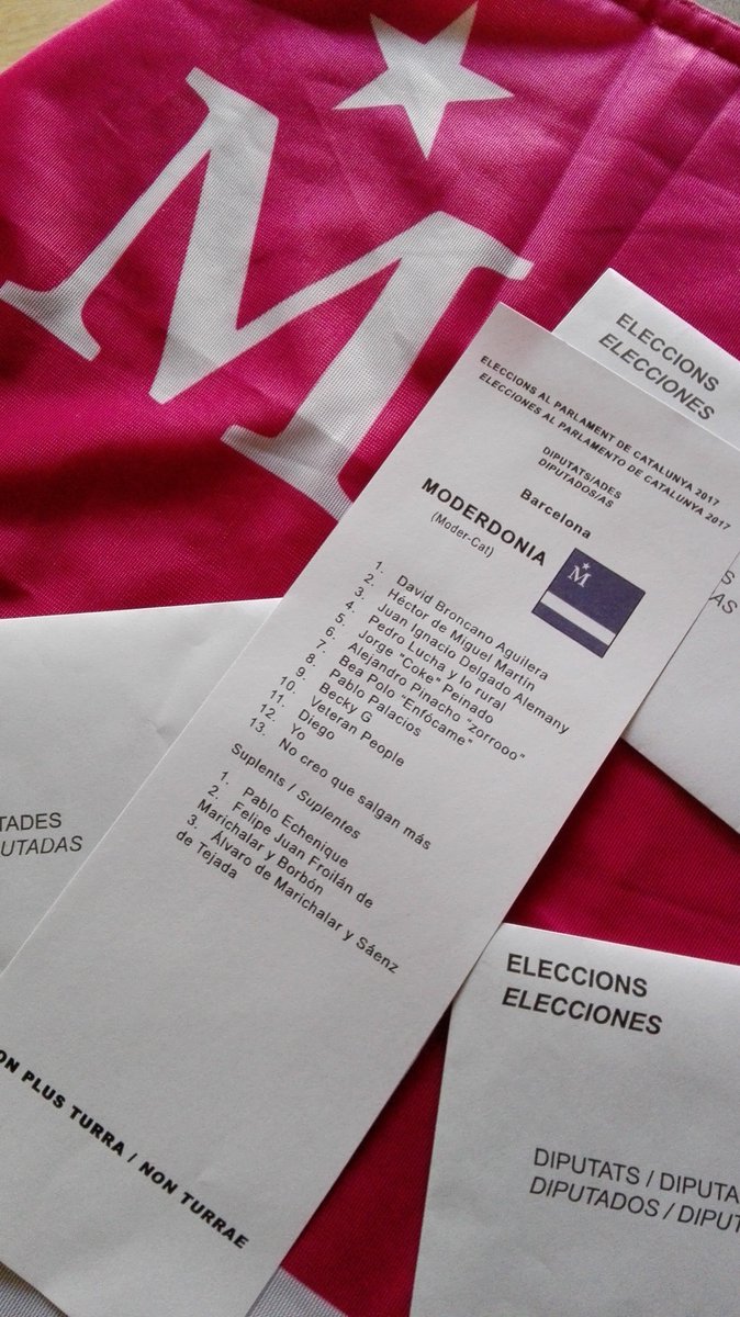 Aquí detrás del muro, todo preparado para las elecciones del 21-D @VidaModernaOML  <a href="/davidbroncano/">David Broncano</a>   <a href="/_Queque_/">(ɴᴏ sᴏʏ) Quequé</a>  <a href="/IgnatiusFarray/">Ignatius Farray</a>  <a href="/a_pinacho/">Álex Pinacho</a> #Moderdonia #LaVidaModerna  @ejercitodeshiva