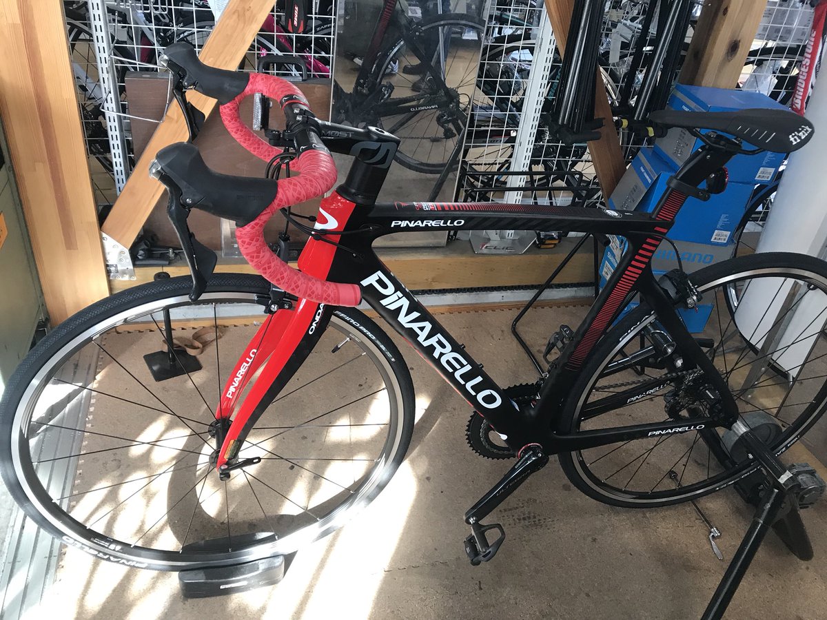 udon40171's tweet photo. PINARELLO GAN S納車しましたぁ〜😭
かっこいい
#ロードバイク乗りと繋がりたい 
#PINARELLO https://t.co/aiCZj1I4pT