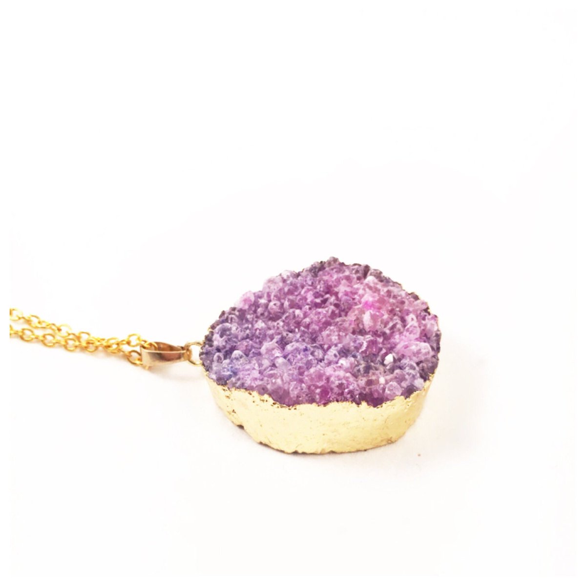 PrettyDJewels's tweet photo. Amethyst Crystal Cluster Geode  Necklace https://t.co/ZkqTNPZFfx #handmade #Crystal_jewellery https://t.co/dJpfNorf4H