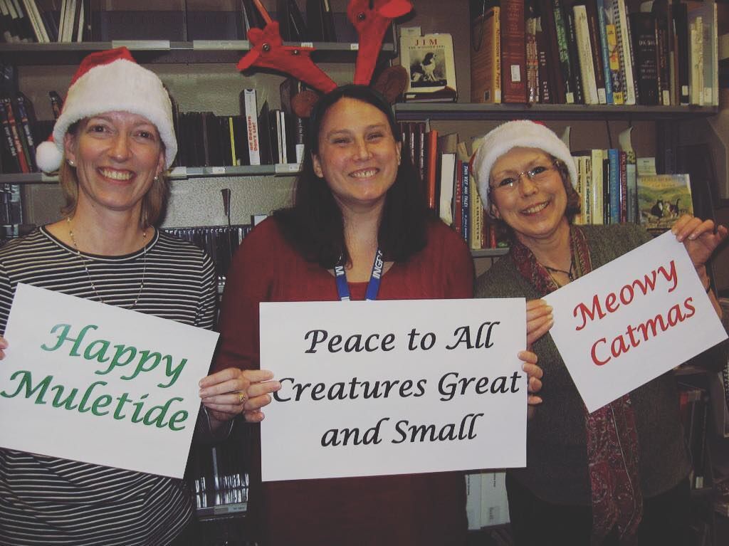 MizzouLibraries's tweet photo. #FlashbackFriday to Zalk Library staff in 2014. Happy Muletide! Meowy Christmas!⠀ ⠀ Wishing you and yours peace this holiday season.⠀ ⠀ #ZalkLibrary #LibrariesOfInstagram #AllCreaturesGreatAndSmall https://t.co/9u07ZpHxfX https://t.co/fePwiGbwh4