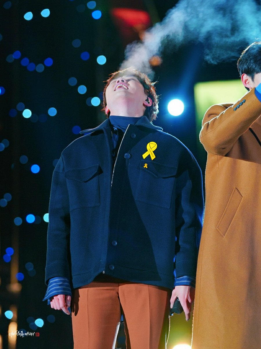 Scent_U's tweet photo. * 171216 안산
ㅋㅋㅋㅋㅋ그ㅠㅠㅜㅠㅜㅠㅠㅠㅠㅠㅠ 넘기여옹 강한 가습력 상두리 가습기애오

너의 향기를 따라서 / https://t.co/m86l1WCGOb https://t.co/xjI4xGBkAJ