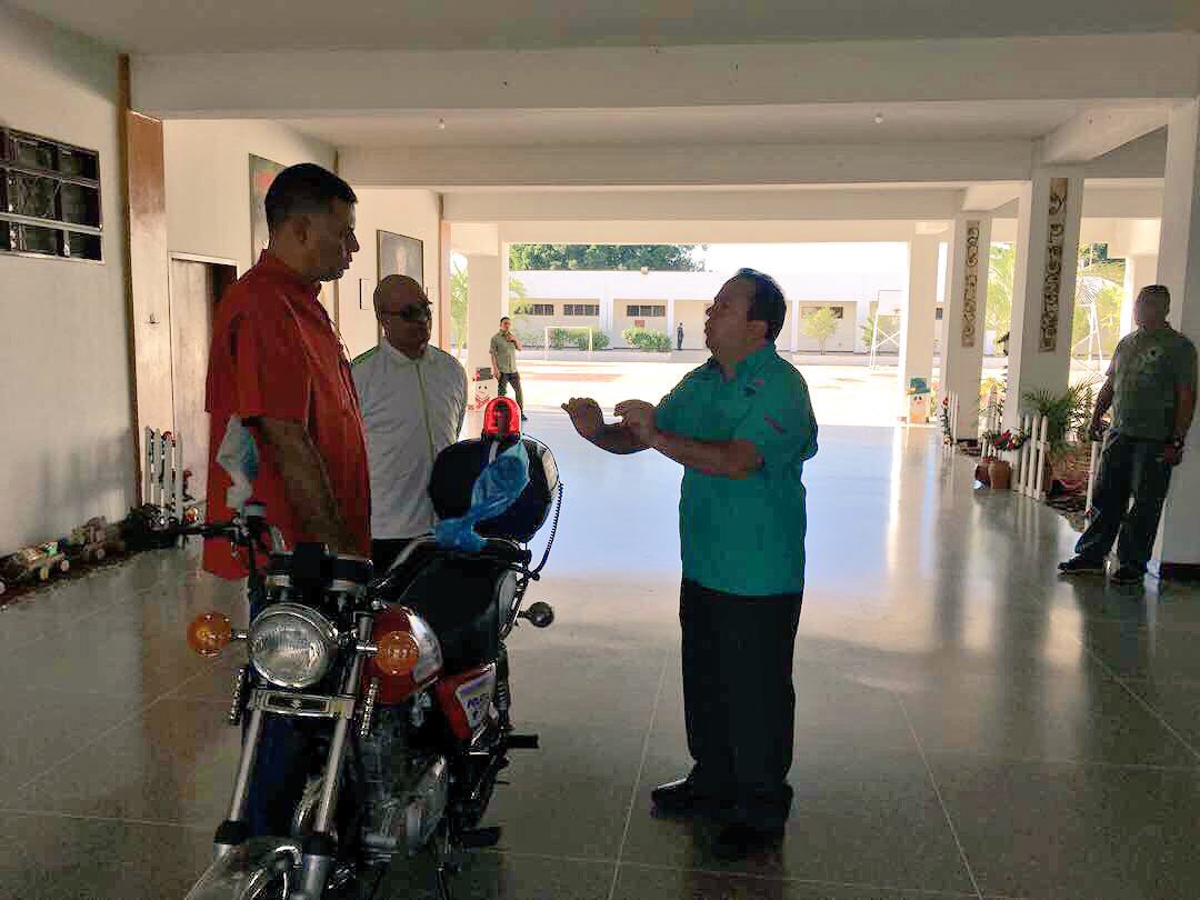 RMarcoTorres's tweet photo. #16Dic hacemos un recorrido por las instalaciones del comando central de @POLICIA_ARAGUA #EnVenezuelaGanaElDiálogo https://t.co/koz7JaIqZl
