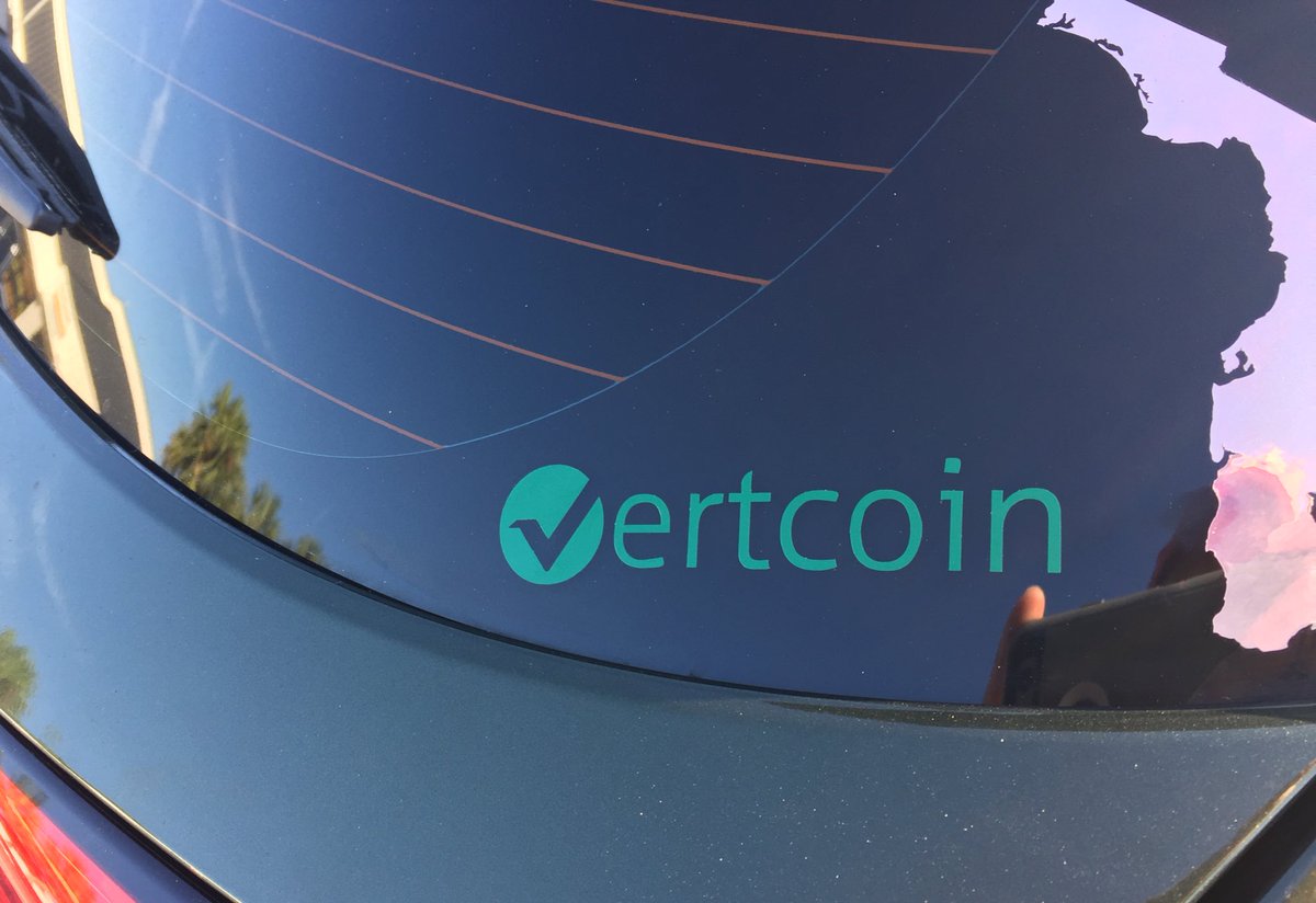 JakeTheSnake321's tweet photo. Happy to bang the drum for @Vertcoin across the beautiful state of FL! #VTCember #Vertcoin #VTC $VTC #HODL #LetsGetVertical #TakinItToDisneyWorld Thanks @cryptocals! https://t.co/1SYp0r7Dx6
