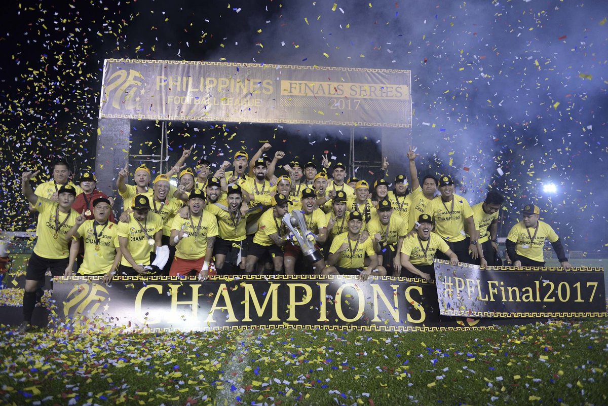 PaulWilliams_85's tweet photo. Congrats to @IainRamsay_17, a hattrick in the 🇵🇭 #PFLFinal tonight as @CeresNegrosFC thumped @GlobalCebuFC 4-1 to win the first ever @WeArePFL title! https://t.co/90P9sXqX5c