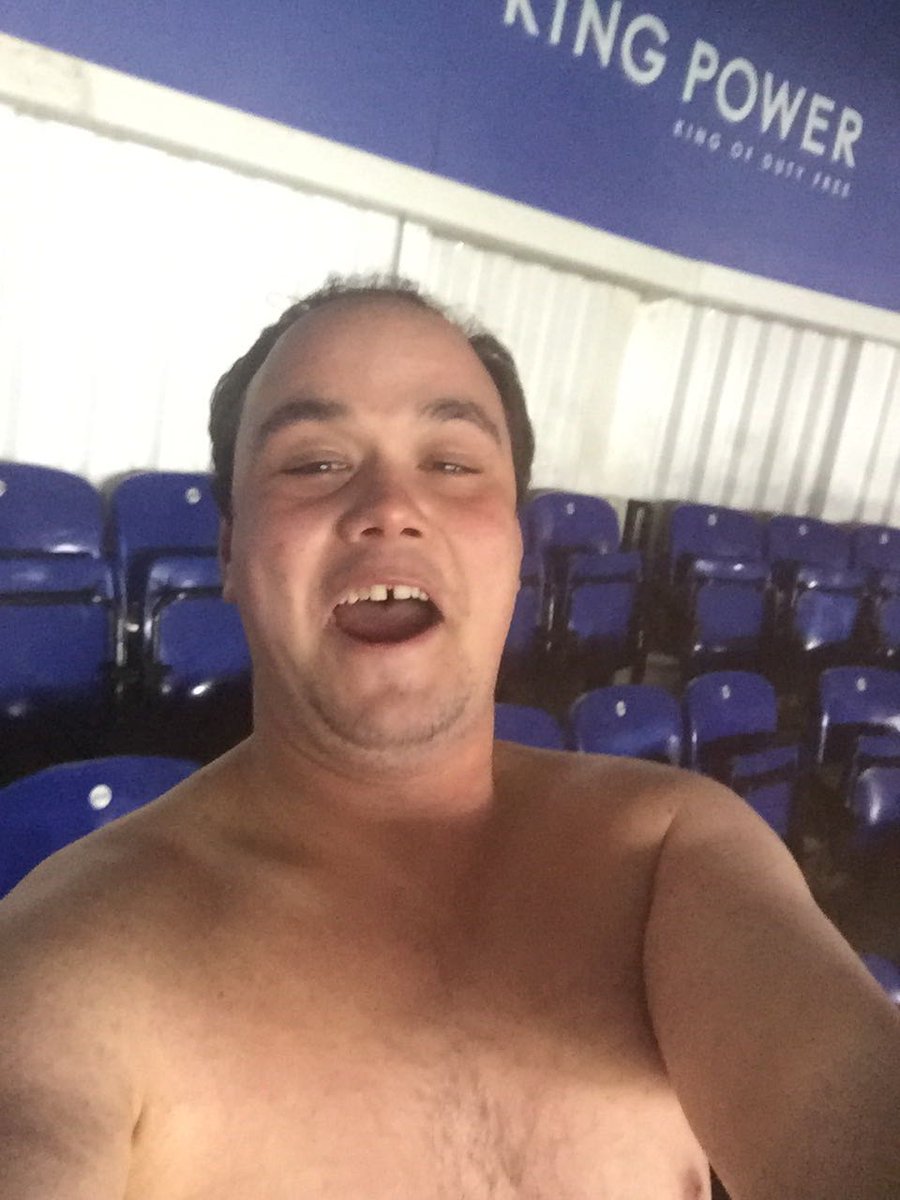 LadleyQuotes's tweet photo. Leicester away = LIIIIIMMMBSSSSS https://t.co/j8HozV3W7l