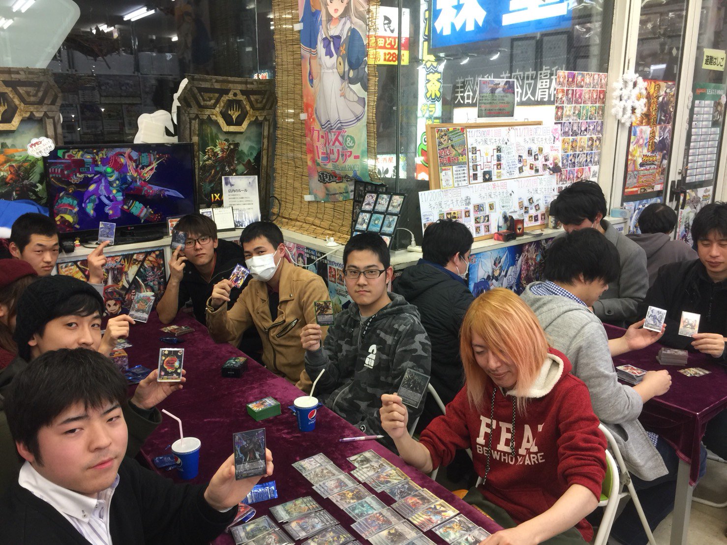 カードキングダム川口駅前店 平日22時まで営業中 本日のvgクラシックファイト優勝は 前田様 準優勝は イリー様 です 一言コメント 次はタッグ戦でやりたいと思ってます そして本日参加してくださった皆様とその切り札です 皆様のまたのご参加