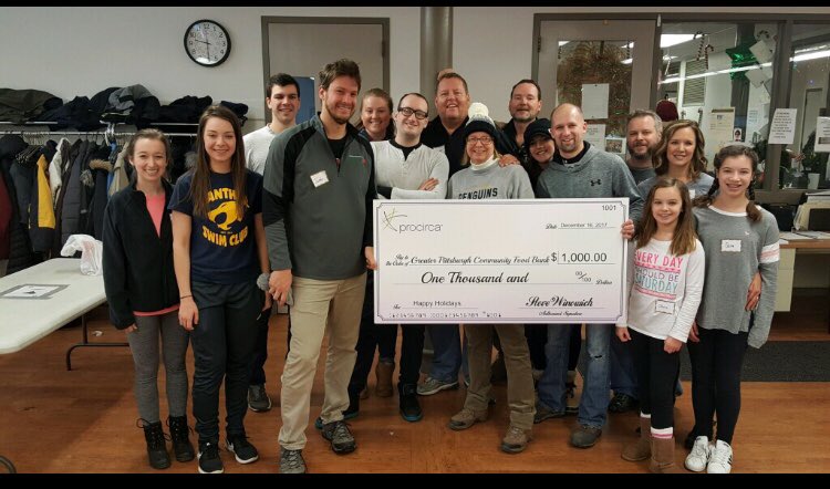 balzjr's tweet image. Giving back to the Pittsburgh Community. Volunteering and donating to the Pittsburgh Food Bank.  #Procirca #UPMCGivesBack  #UPMC