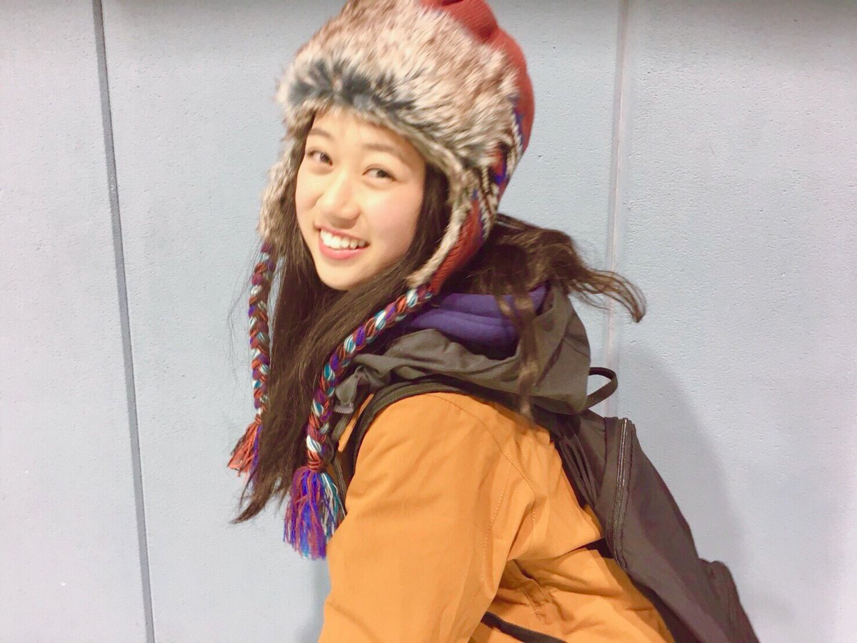 kn_s5md's tweet photo. かなが思う"街中"でも活用できる #スノーウェア コーデネート⛷

#コーデバトル でかなの選んだコーデが採用されたので、#JSBCスノータウン で大きなパネルを飾ってもらえる事が決まりました😭✨

自分好みの服を着て、パネルにまで載れるなんて嬉しすぎ😳💭

今日はみなさんお疲れ様でした！ https://t.co/WNBJ3n11th