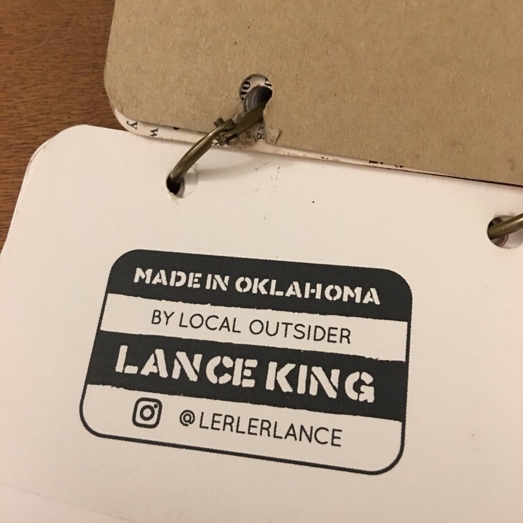 Now2HandBree's tweet photo. @kathygrilloart @periscopetvUS @Periscope And I’m creating in a locally made sketchbook by @lerlerlance https://t.co/DUW5wxpX7i