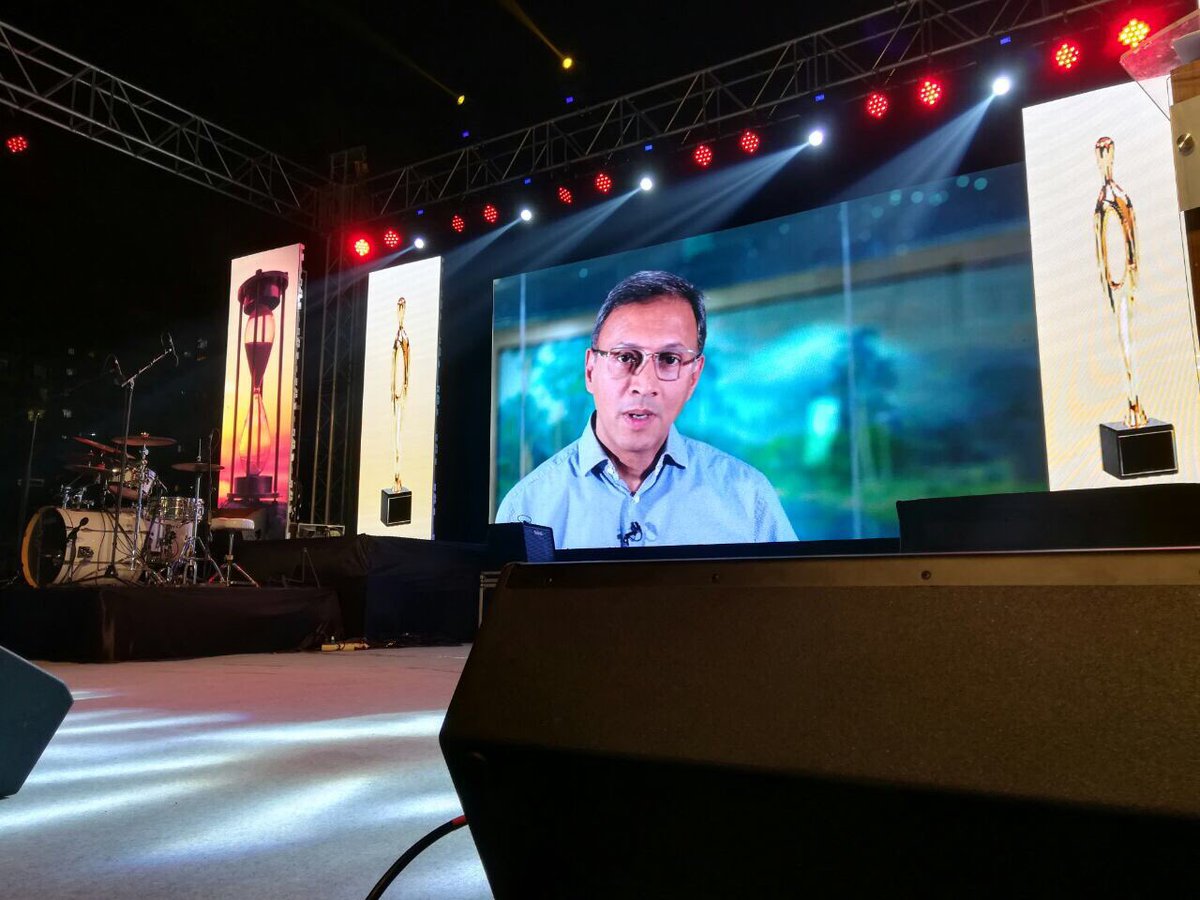 Akhil_C's tweet photo. Congratulations buddy @madhavanbacardi the first Global CEO from @SPJIMR Honoured &amp; Alumni Award for Corporate Excellence at SPANDAN 17 #SandsOfTime #imspjimr https://t.co/PEX3AsTvbC