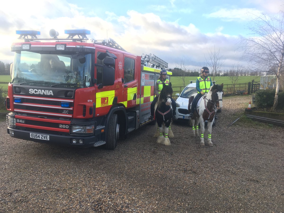 facebook.com/permalink.php?… A warm welcome to our new volunteers at the Kelshall stables.