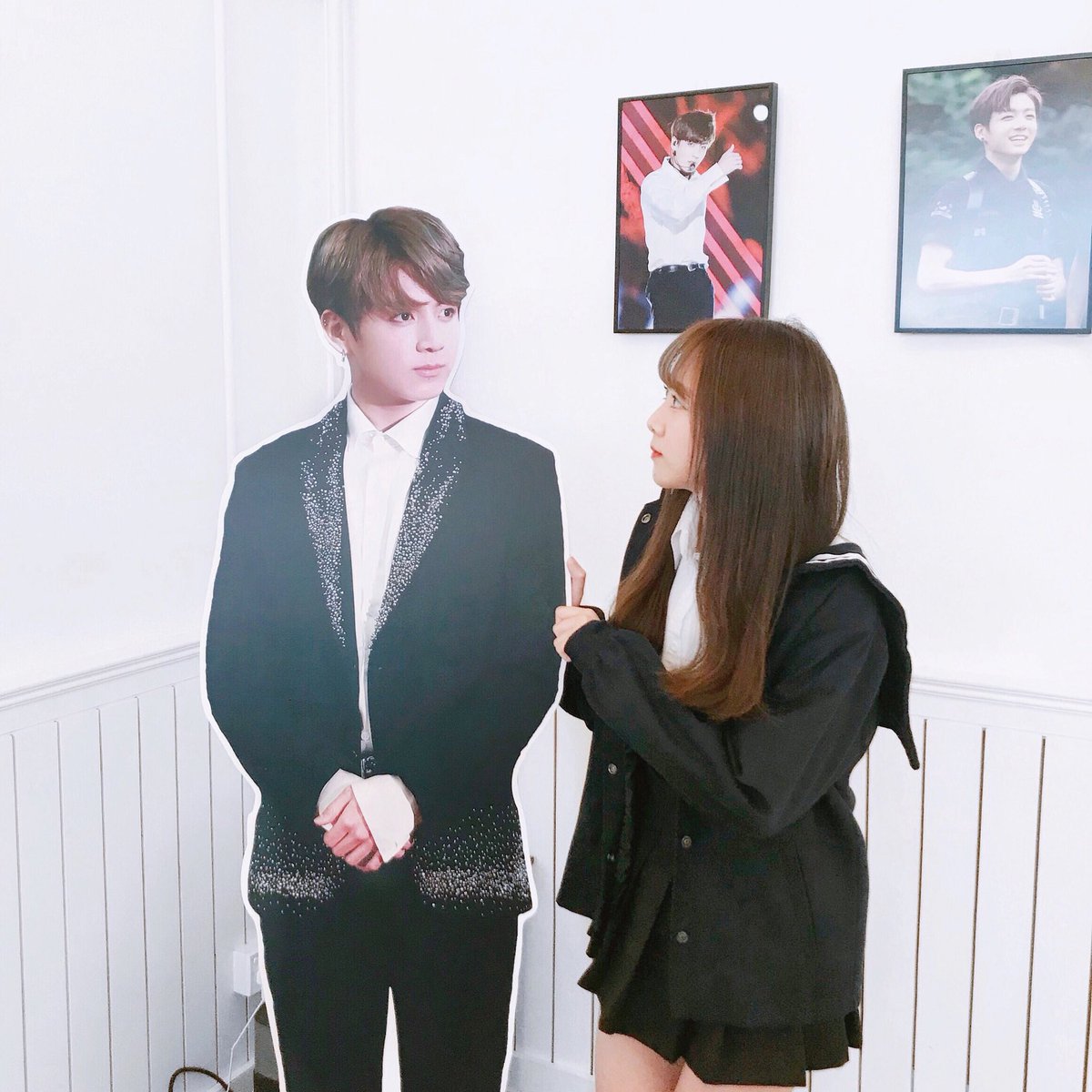 Tungzzang's tweet photo. ็ฐๆพๅ!!!
Look at me๐ซ๐ซ๐ซ๐ซ
Thanks for coming HKโค๏ธ @madein1997_jk
#madein1997 #thegoldenpitch
#bts #btshk #hkarmy
#้ฒๅฝๅฐๅนดๅ #็ฐๆพๅ
#๋ฐฉํ์๋
๋จ #์ ์ ๊ตญ https://t.co/EZSbLbCxQT