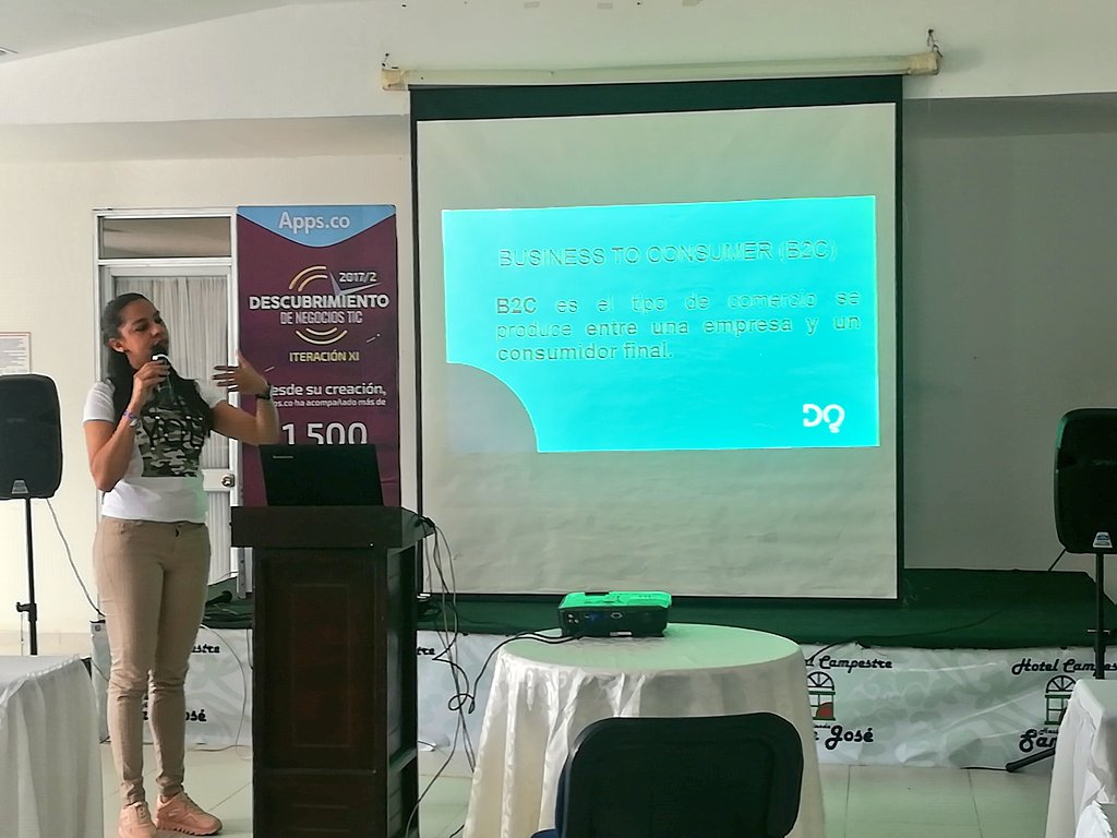 ParquesoftMet's tweet photo. Ahora en taller de ecommerce en el cierre de la etapa de afinación y apropiación de @AppsCo Llanos Orientales https://t.co/NIIaXnuGzR