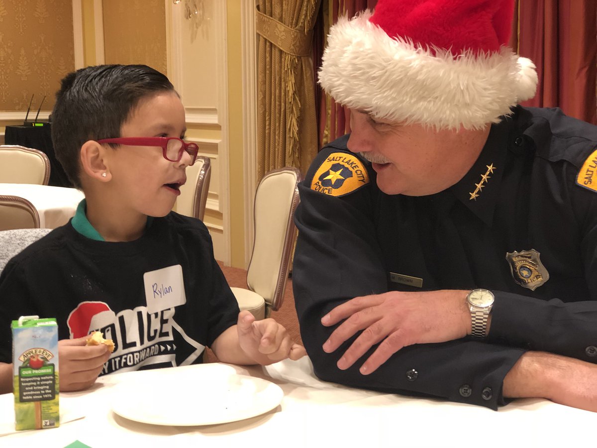 ChiefMikeBrown's tweet photo. Our inaugural year of Police Pay It Forward is a huge success with our #officers raising over $10000 to take 50 children shopping for #Christmas presents. #PPF17 @slcpd https://t.co/K5rlLhCALB