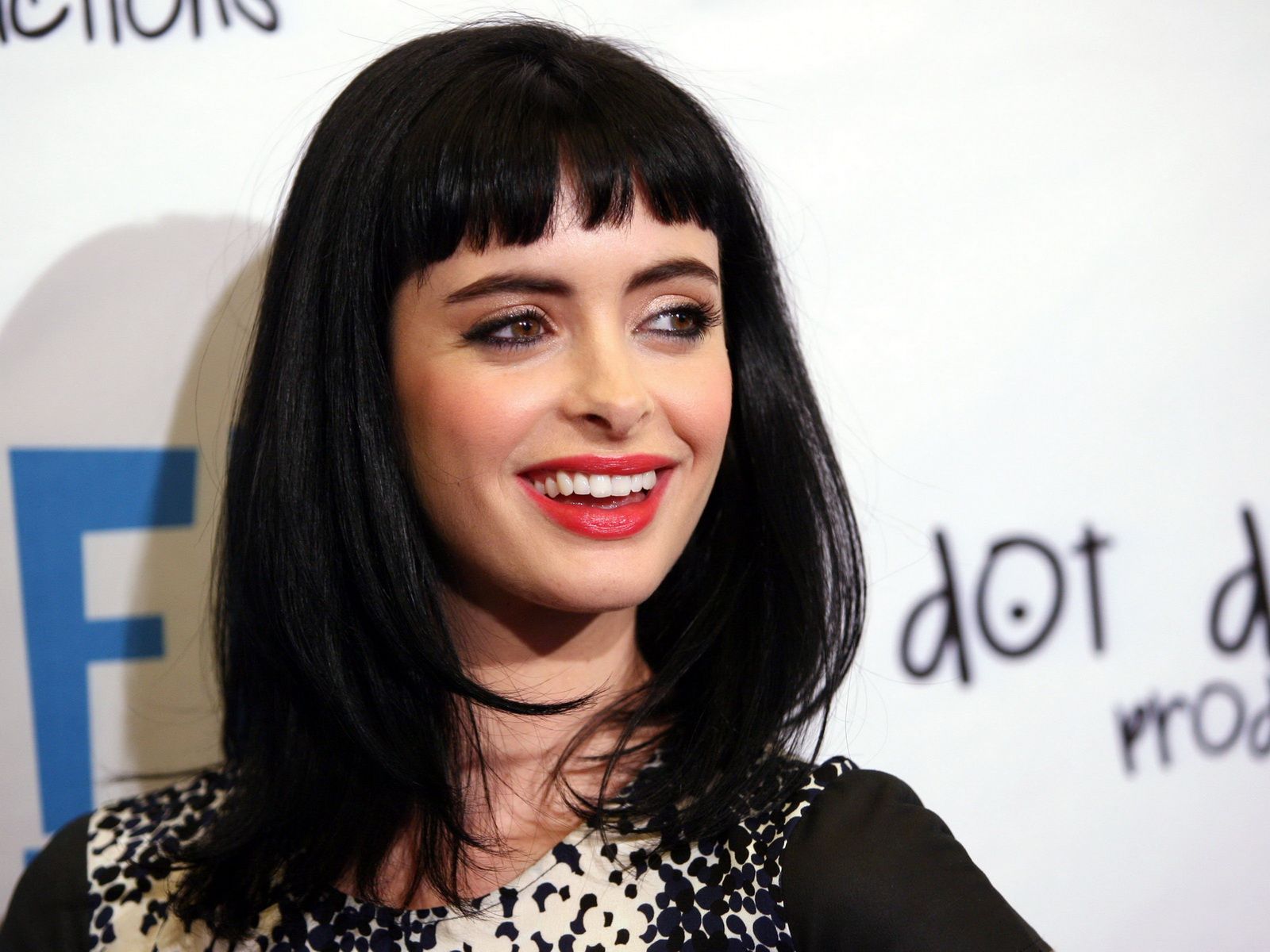 Happy birthday to the ultimate badass babe, Krysten Ritter! 