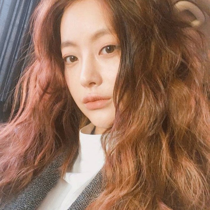 instiz's tweet photo. 영화 치즈인더트랩 오연서.jpg https://t.co/wg5cTW8Stx(링크 더보기) https://t.co/hzyT5wpBxo