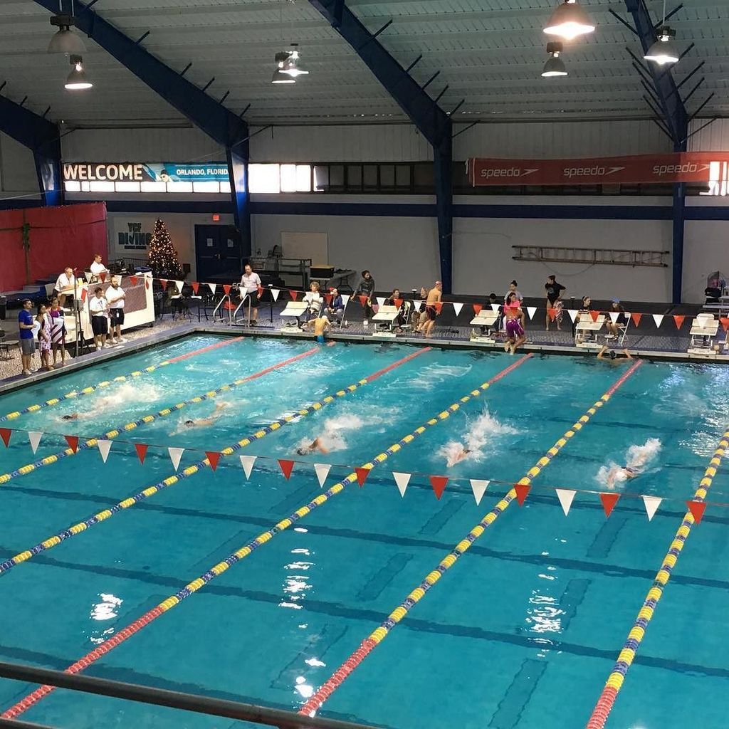 Kristin_B_Ford's tweet photo. Prelims are over at the YCF Winter Invite. Time for @cartermford to eat, sleep, study and come back for finals! #myhighlander #changeyourbest #gocarter #500free https://t.co/c6QsY7bLtE https://t.co/3imYlIVf20